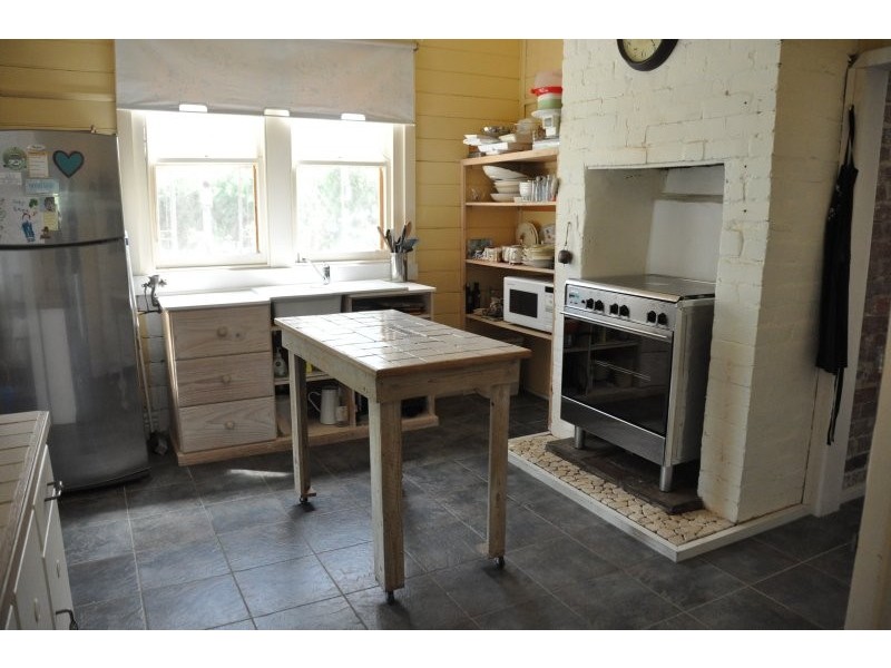 275 St Ellens Road, Mirboo North VIC 3871