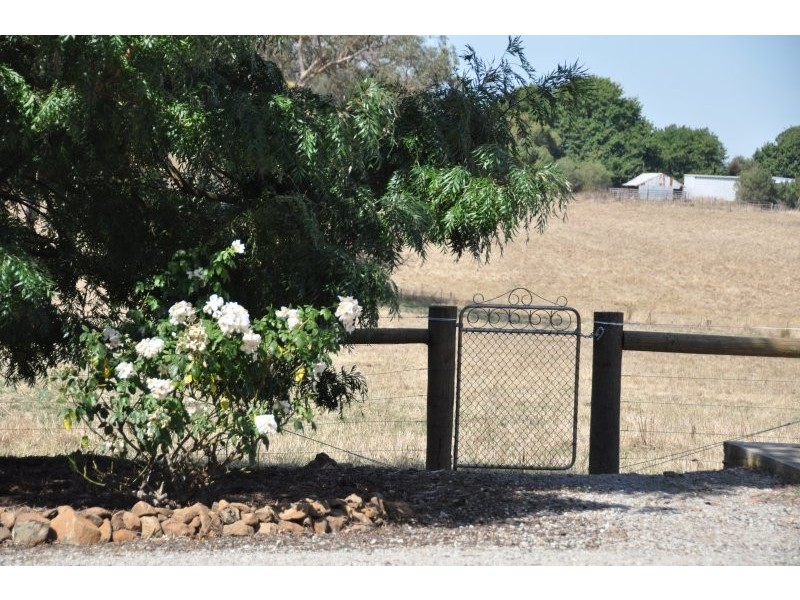 275 St Ellens Road, Mirboo North VIC 3871
