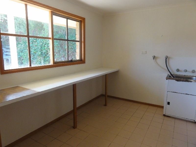 1 Ocean View Pde, Sandy Point VIC 3959