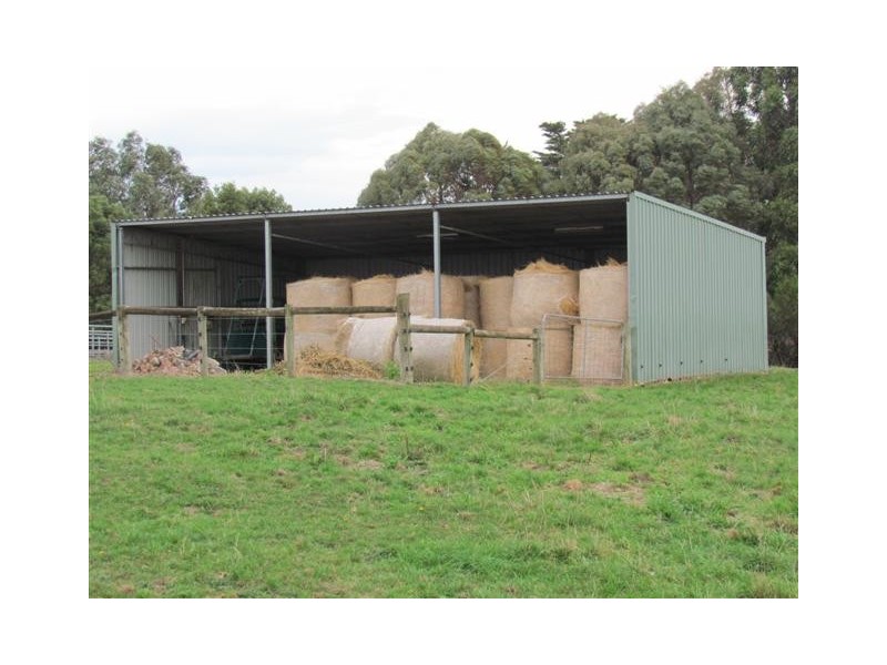 195 Sheffield Road, Neerim South VIC 3831