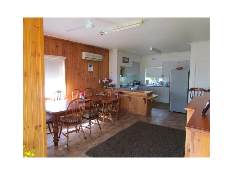 620 FIVE MILE, Nar Nar Goon VIC 3812