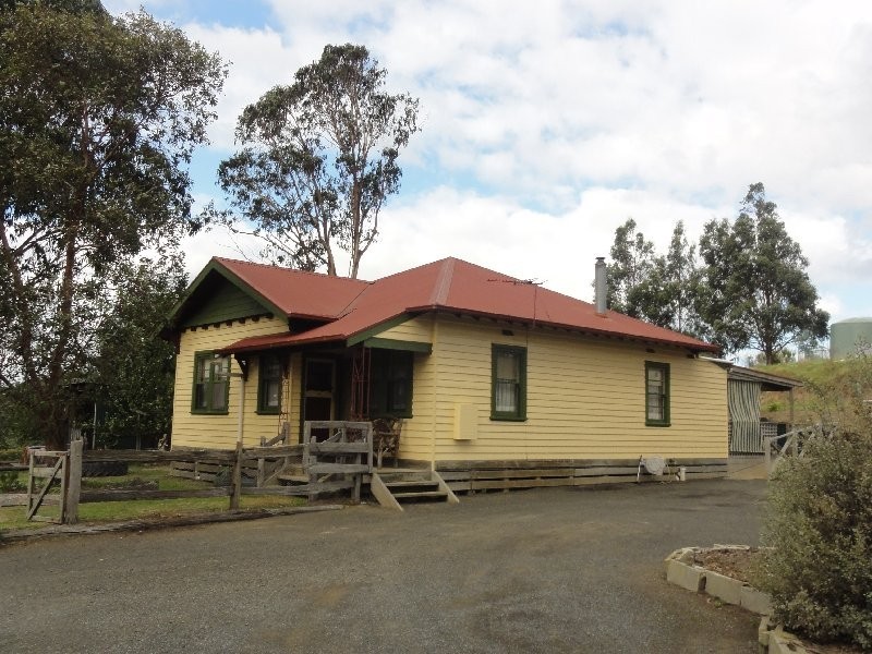 183 Harraps Rd, Binginwarri VIC 3966