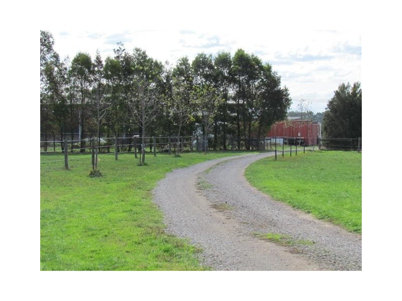 10 Reserve Road, Yarragon VIC 3823