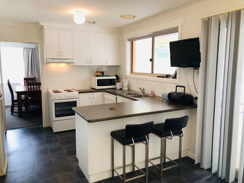 39 Pioneer St, Foster VIC 3960