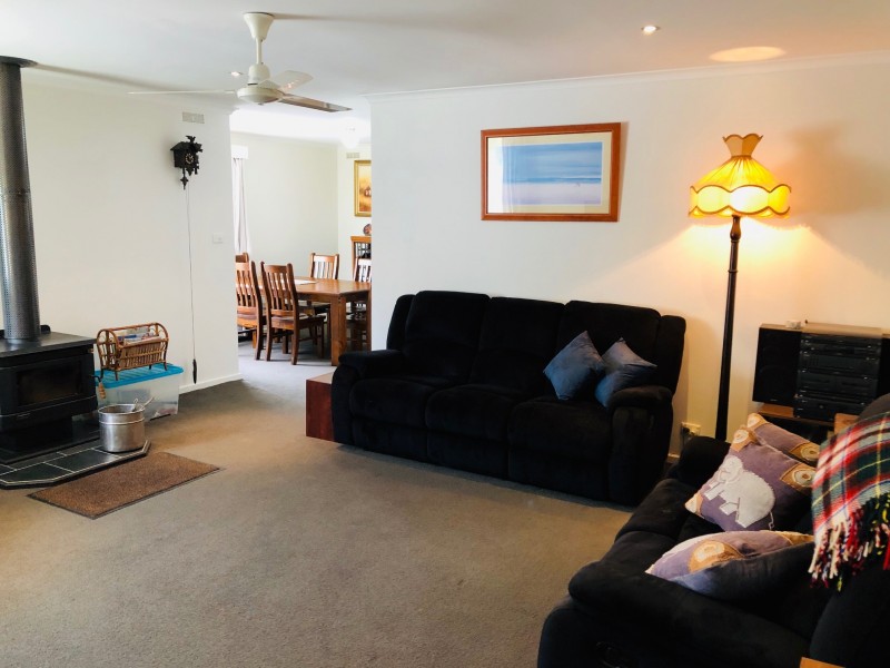 39 Pioneer St, Foster VIC 3960