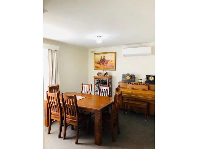39 Pioneer St, Foster VIC 3960