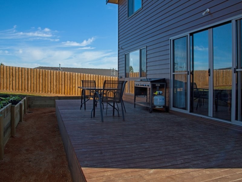 8 Royal Place, Leongatha VIC 3953