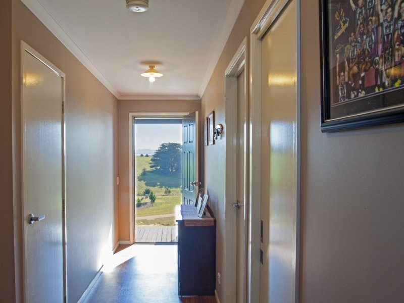 8 Royal Place, Leongatha VIC 3953