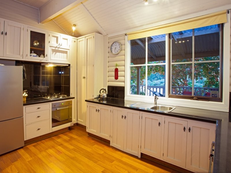 3 Weymes Road, Mount Eccles VIC 3953