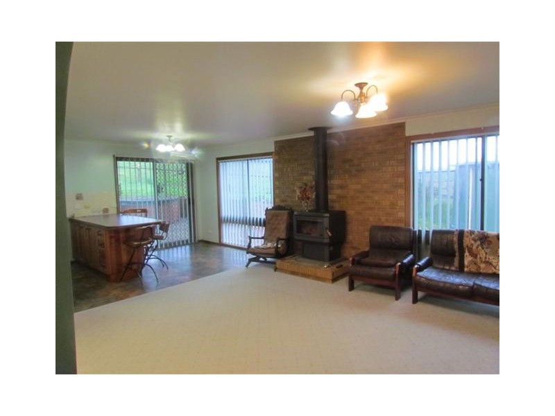 315 Gardner and Holman Road, Drouin VIC 3818