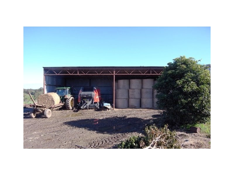 315 Gardner and Holman Road, Drouin VIC 3818