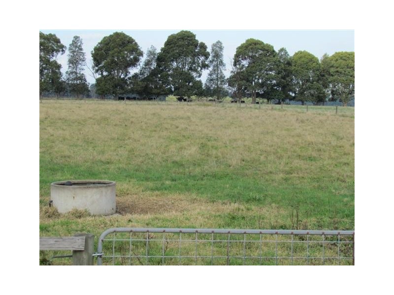 315 Gardner and Holman Road, Drouin VIC 3818