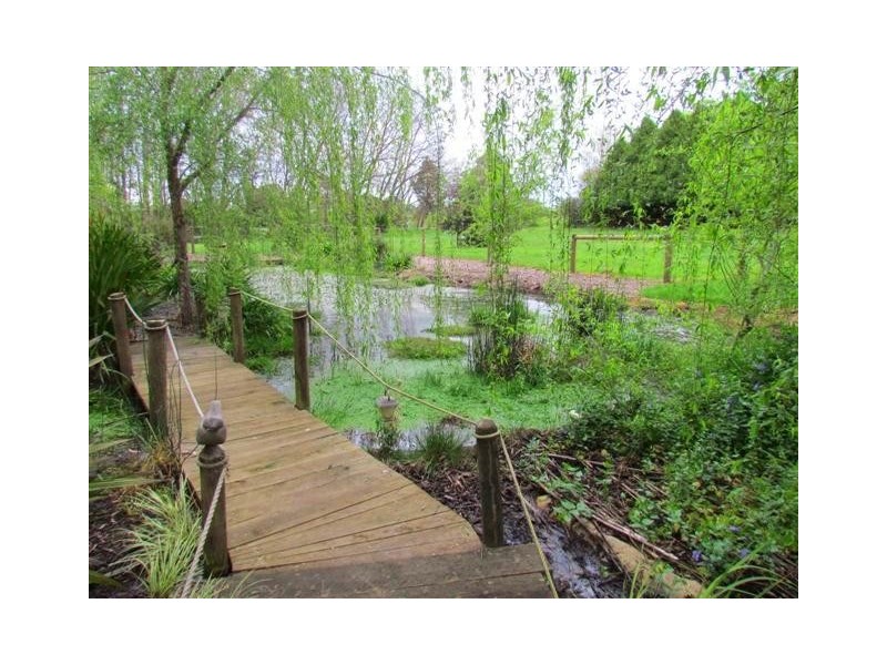 20 Old Sale Road, Buln Buln VIC 3821