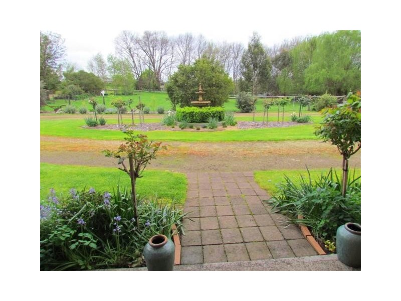 20 Old Sale Road, Buln Buln VIC 3821