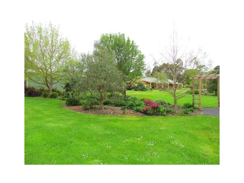 20 Old Sale Road, Buln Buln VIC 3821