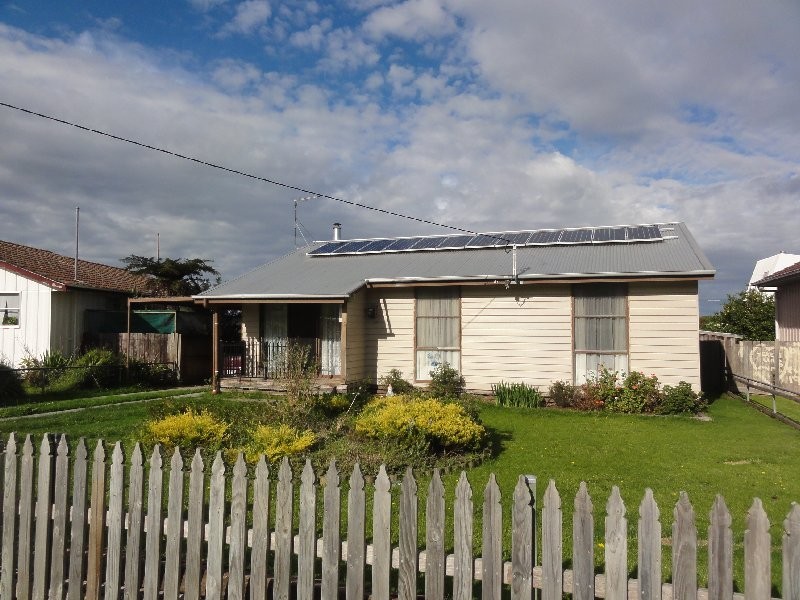 18 Gunn St, Toora VIC 3962