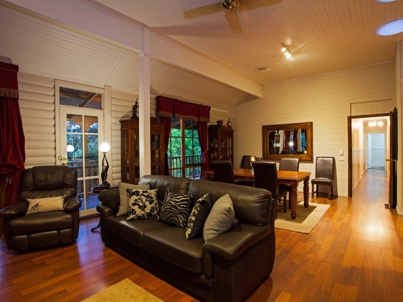 3 Weymes Road, Mount Eccles VIC 3953