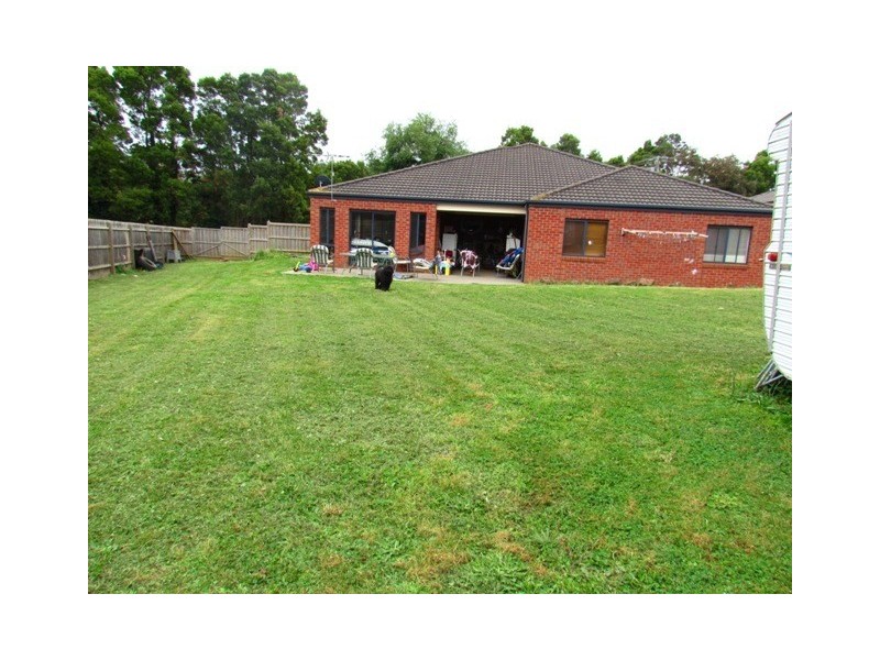 11 Rulemount Road, Warragul VIC 3820