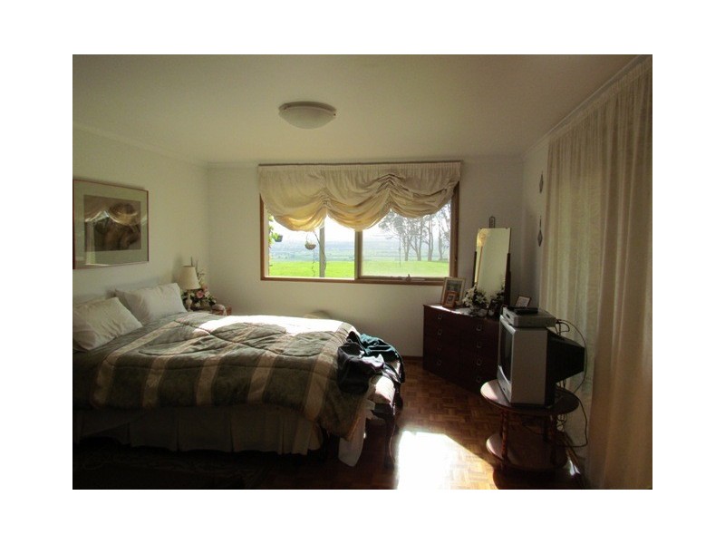 1081 Darnum Allambee, Cloverlea VIC 3822