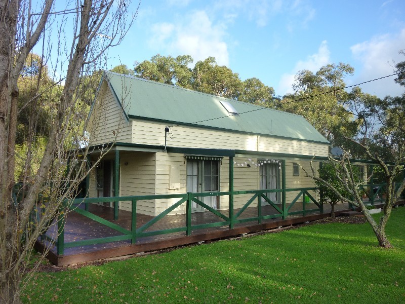 4 Frances Crt, Foster VIC 3960