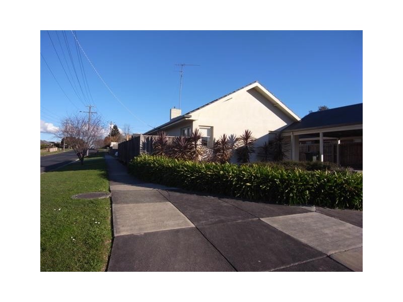 157 Normanby Street, Warragul VIC 3820