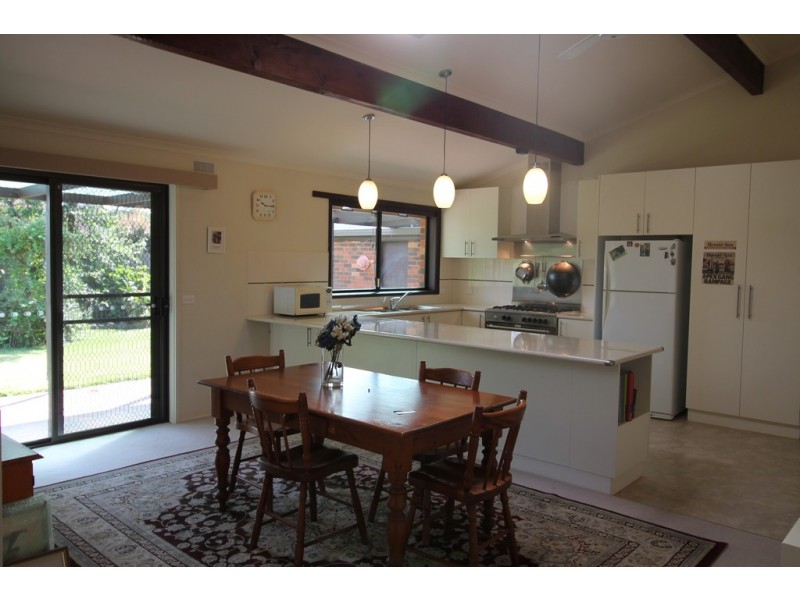 10 Apex Crt, Foster VIC 3960