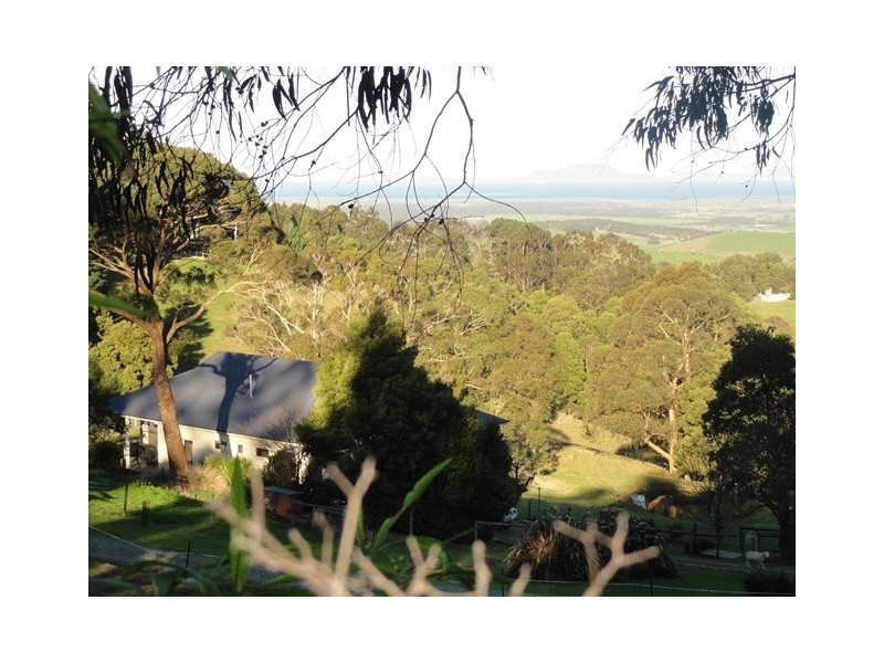 885 Ameys Track, Foster VIC 3960