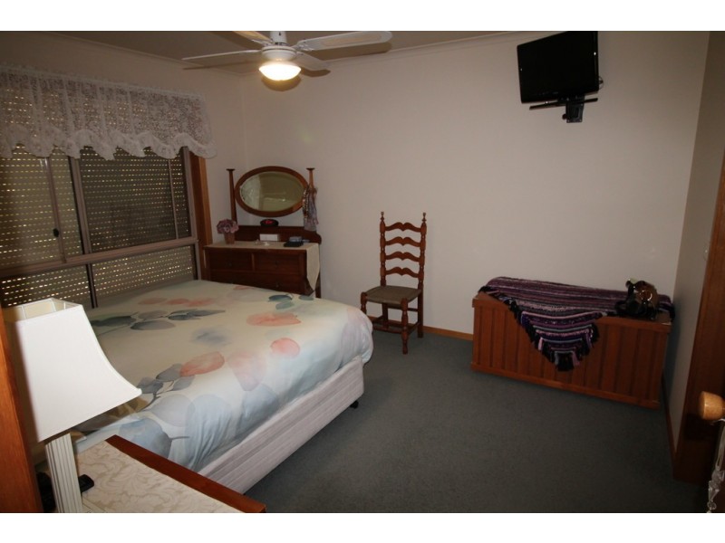 4-6 Box Avenue, Sandy Point VIC 3959