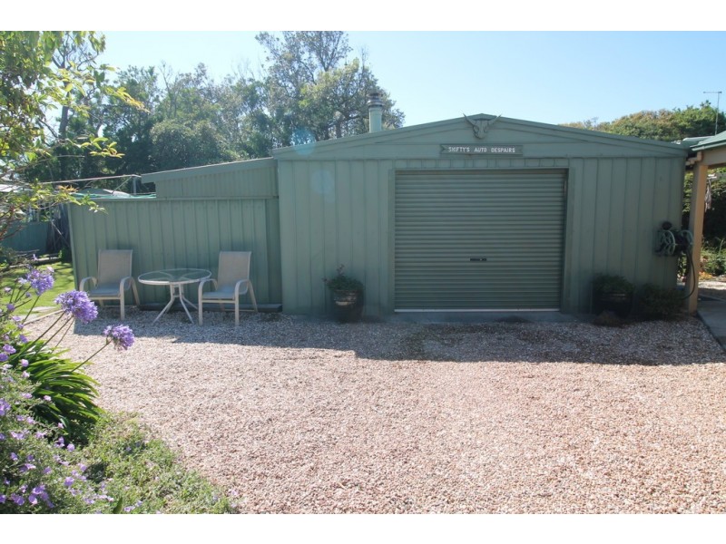 4-6 Box Avenue, Sandy Point VIC 3959