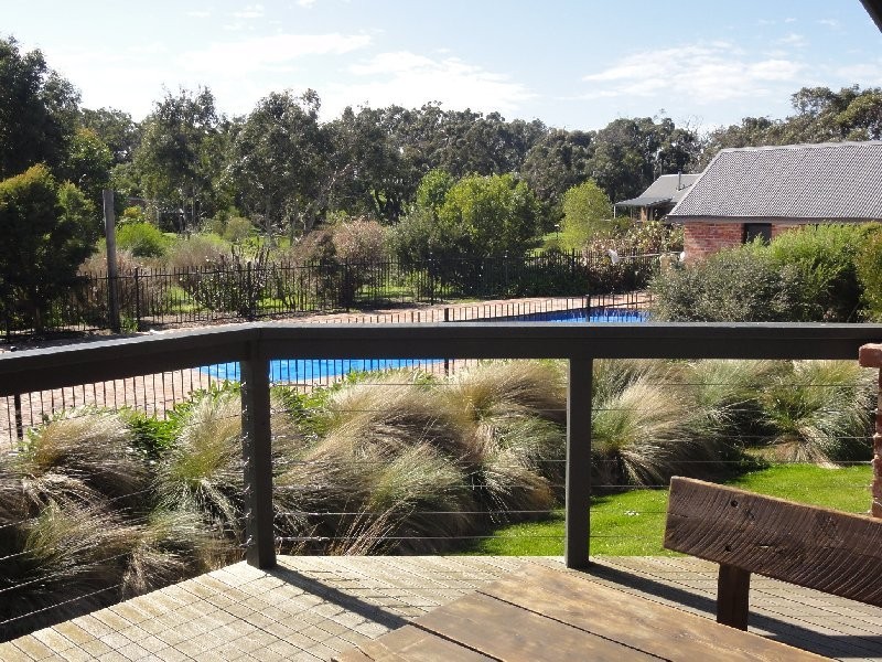 1075 Waratah Rd, Waratah Bay VIC 3959