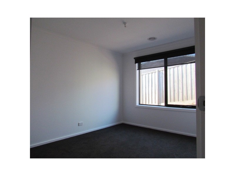 51 Grange Crescent, Warragul VIC 3820