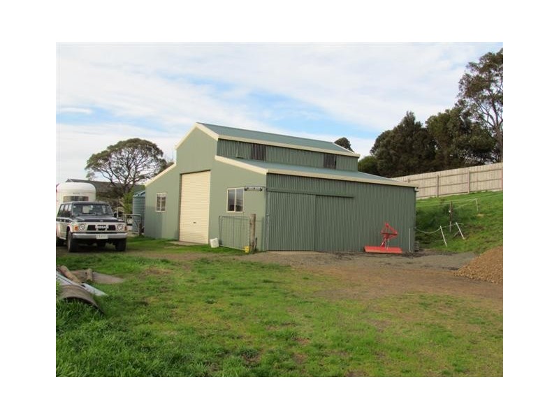 10 Becky Lane, Neerim South VIC 3831