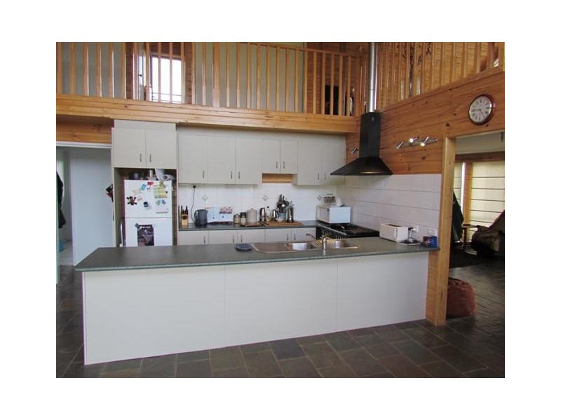 10 Becky Lane, Neerim South VIC 3831