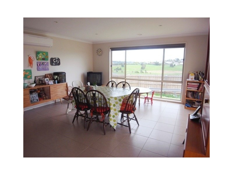 18 Bladen Street, Warragul VIC 3820
