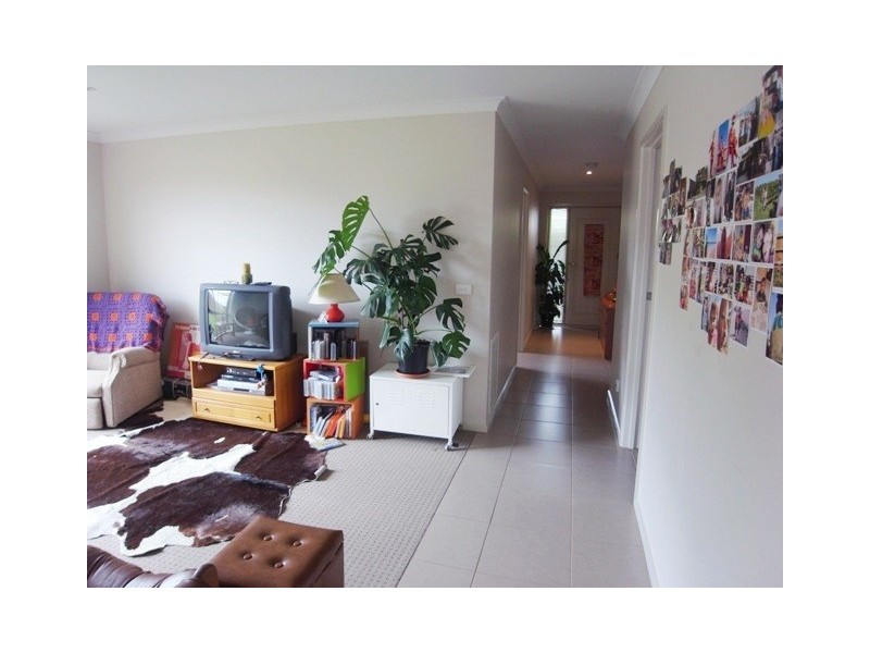 18 Bladen Street, Warragul VIC 3820