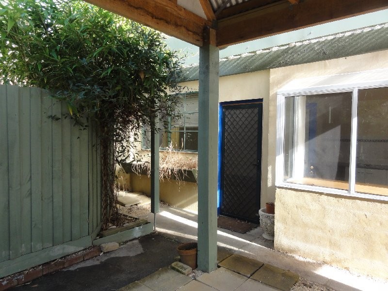 1 McDonald Street East, Foster VIC 3960