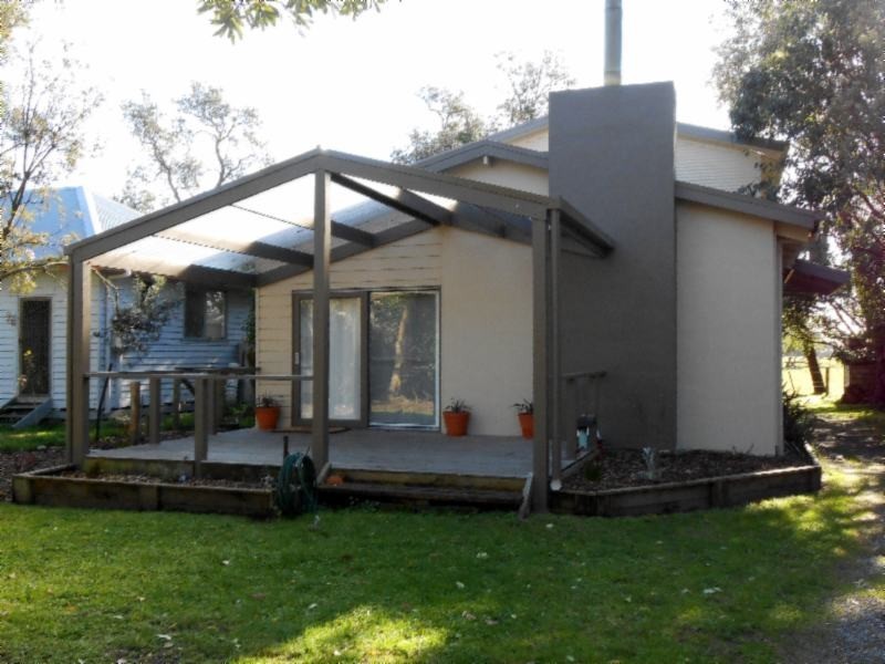 39 Ash Avenue, Sandy Point VIC 3959