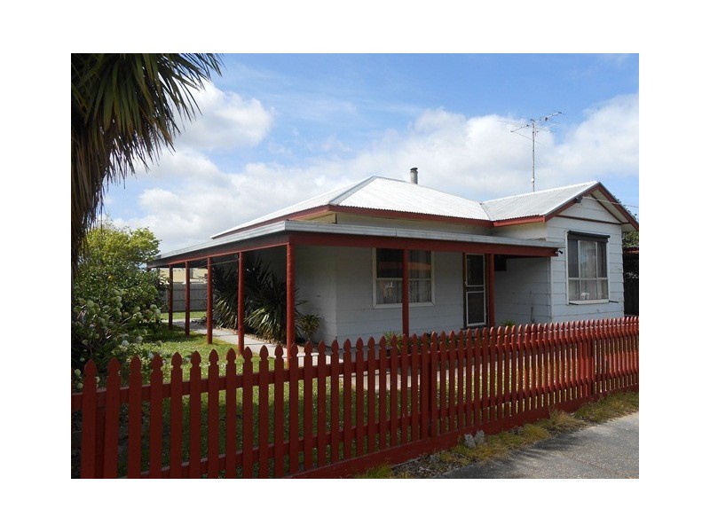 27 Mill St, Toora VIC 3962
