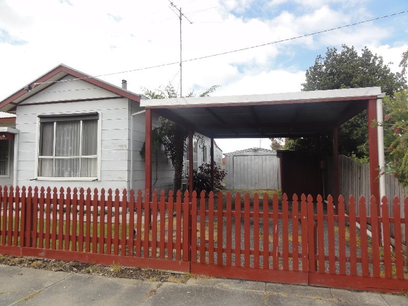 27 Mill St, Toora VIC 3962
