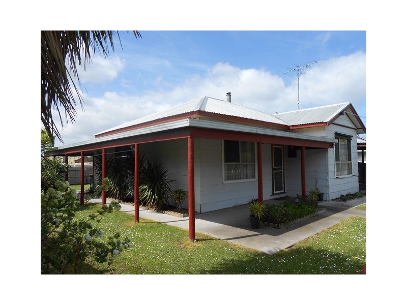 27 Mill St, Toora VIC 3962