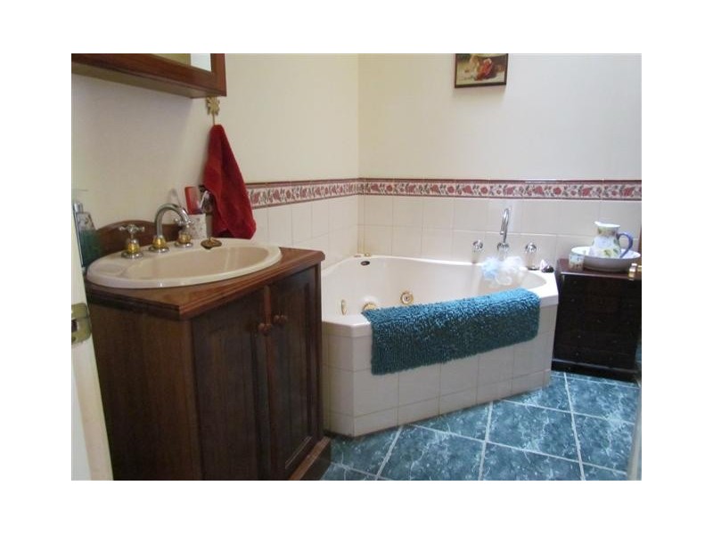 194 Old Telegraph Road East, Crossover VIC 3821