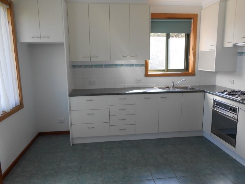 8 Bruce Court, Foster VIC 3960