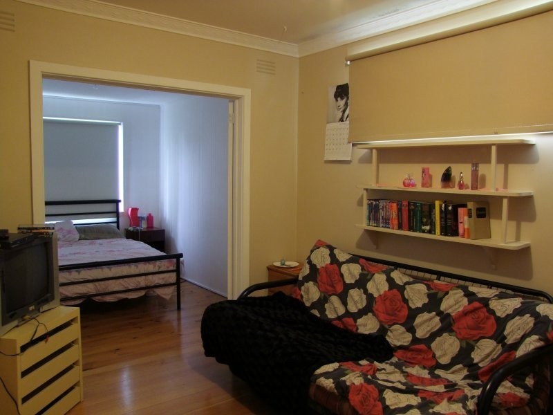 31 Blackmore Avenue, Leongatha VIC 3953