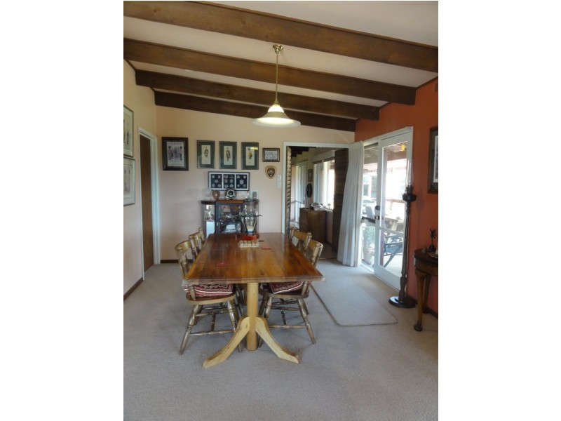 38 Leslea Crt, Waratah North VIC 3959