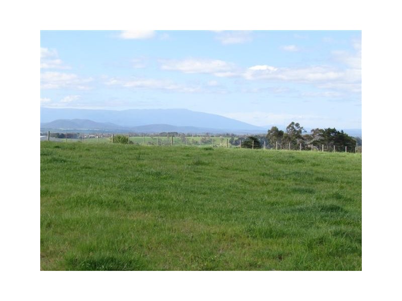 480 Waterloo Road, Trafalgar East VIC 3824