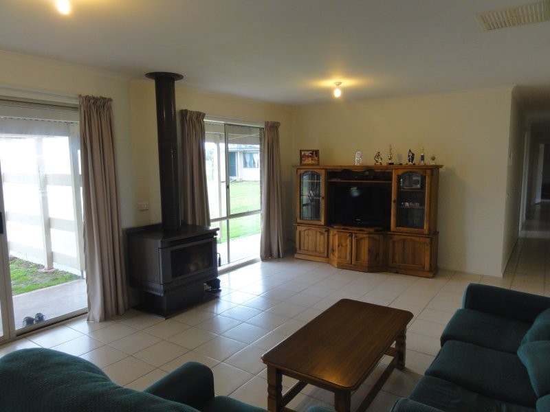 31 Lasseters Road, Port Welshpool VIC 3965