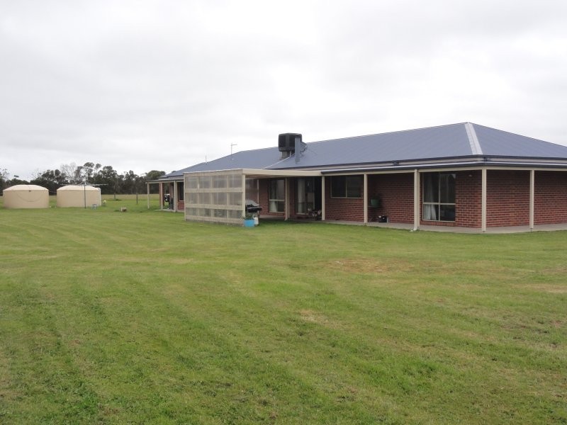31 Lasseters Road, Port Welshpool VIC 3965