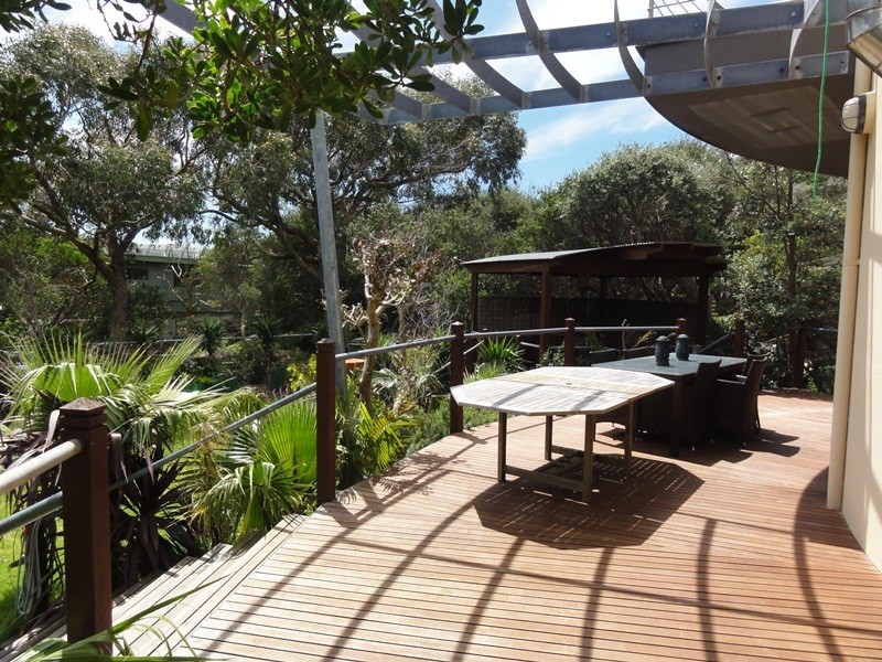 1 Manuka St, Sandy Point VIC 3959