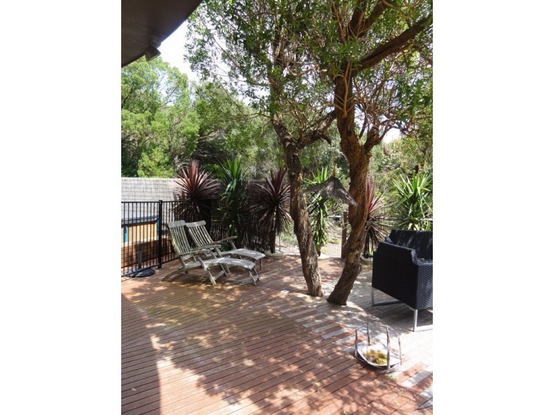 1 Manuka St, Sandy Point VIC 3959