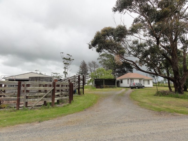 25121 Hunts Rd, Welshpool VIC 3966